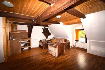 Prodej domu, 600 m2, Škvořetice