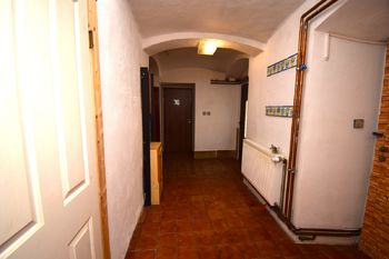 Prodej domu, 600 m2, Škvořetice