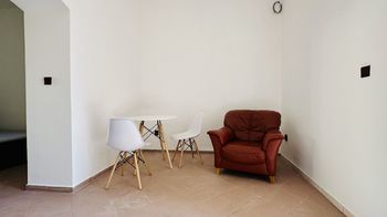 Pronájem bytu 1+1 v osobním vlastnictví, 28 m2, Černá Hora