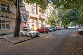 Pronájem bytu 1+1 v osobním vlastnictví, 64 m2, Praha 6 - Bubeneč