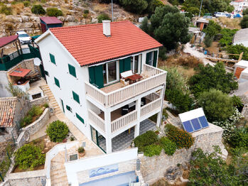 Prodej domu, 246 m2, Vis