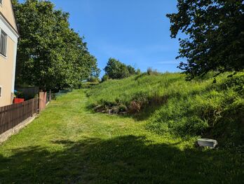 Prodej pozemku, 823 m2, Lovečkovice