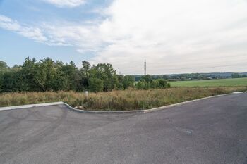 Prodej pozemku, 987 m2, Tuchlovice