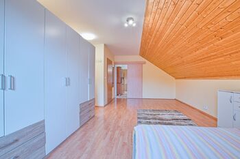Prodej domu, 380 m2, Aš