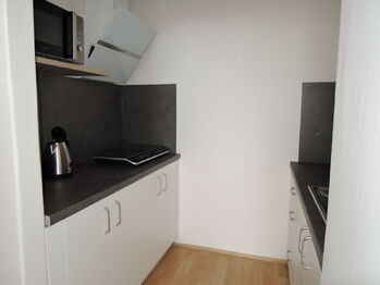 Pronájem komerčního prostoru, 110 m2, Hostivice