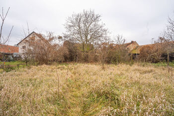 Prodej pozemku, 700 m2, Šanov