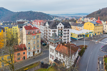 Prodej bytu 4+1 v osobním vlastnictví, 121 m2, Karlovy Vary