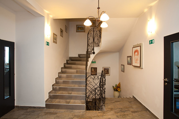 Prodej domu, 420 m2, Černolice
