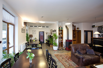 Prodej domu, 420 m2, Černolice