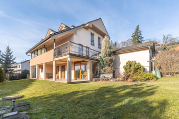 Prodej domu, 420 m2, Černolice