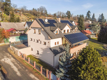 Prodej domu, 420 m2, Černolice