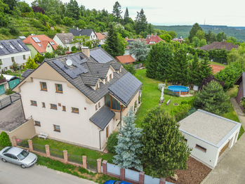 Prodej domu, 420 m2, Černolice