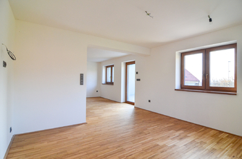 Prodej bytu 3+kk v osobním vlastnictví, 97 m2, Valtice