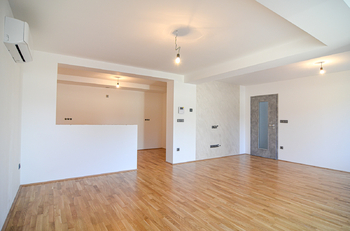 Prodej bytu 3+kk v osobním vlastnictví, 118 m2, Valtice