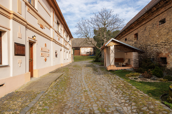 Prodej domu, 495 m2, Chotiněves