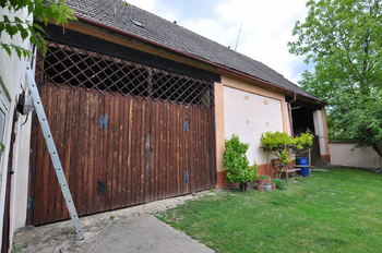 Prodej domu, 495 m2, Chotiněves