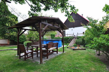 Prodej domu, 495 m2, Chotiněves