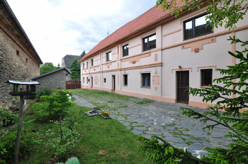 Prodej domu, 495 m2, Chotiněves