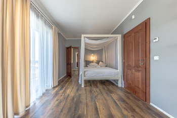 Prodej domu, 320 m2, Líbeznice