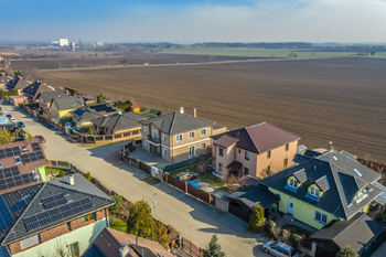 Prodej domu, 320 m2, Líbeznice