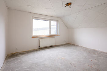 Prodej domu, 200 m2, Dolní Hbity