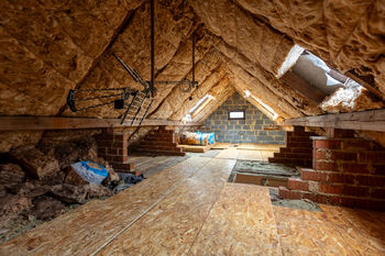 Prodej domu, 200 m2, Dolní Hbity