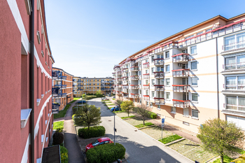 Pronájem bytu 3+kk v osobním vlastnictví, 88 m2, Praha 8 - Libeň