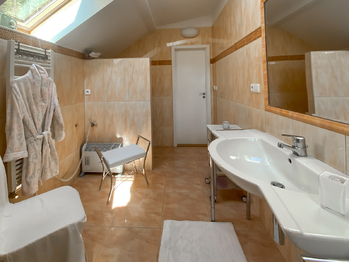 Prodej bytu v osobním vlastnictví, 100 m2, Mariánské Lázně