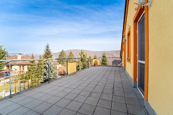 Prodej domu, 246 m2, Měchenice