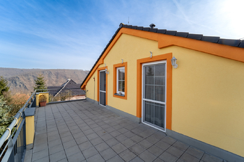 Prodej domu, 246 m2, Měchenice
