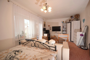 Prodej domu, 81 m2, Praha 10 - Uhříněves