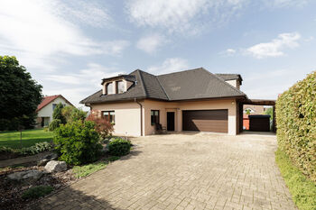 Prodej domu, 260 m2, Říčany