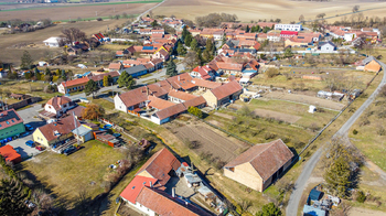 Prodej domu, 242 m2, Uhřice