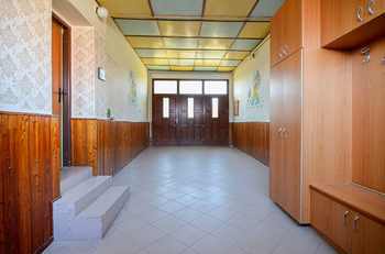 Prodej domu, 242 m2, Uhřice