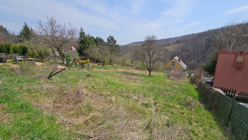 Prodej pozemku, 390 m2, Moravany