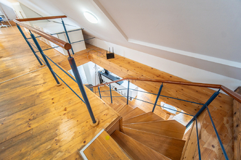 Prodej bytu 6+1 v osobním vlastnictví, 180 m2, Praha 6 - Hradčany