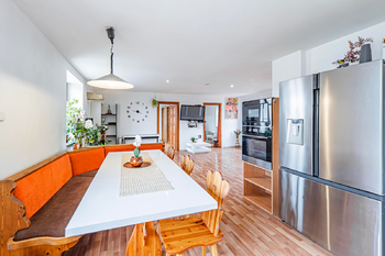 Prodej domu, 300 m2, Byšice