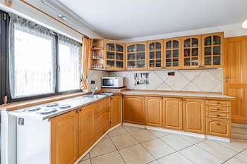 Prodej domu, 300 m2, Byšice