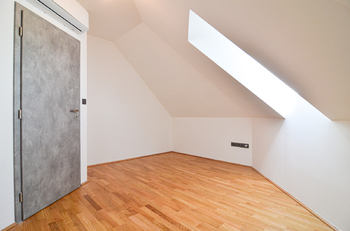 Prodej bytu 3+kk v osobním vlastnictví, 92 m2, Valtice