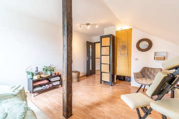 Prodej domu, 280 m2, Neveklov