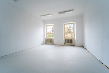Pronájem komerčního objektu, 250 m2, Nymburk