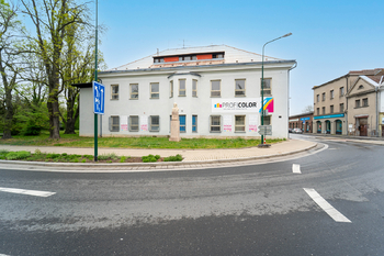 Pronájem komerčního objektu, 250 m2, Nymburk