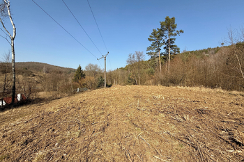 Prodej pozemku, 18162 m2, Medonosy