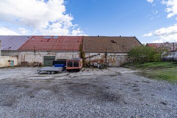 Prodej pozemku, 14278 m2, Drnholec