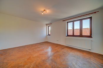 Pronájem bytu 2+kk v osobním vlastnictví, 51 m2, Poděbrady