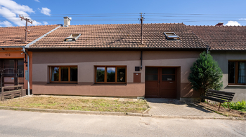 Prodej domu, 209 m2, Rašovice