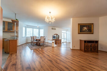 Pronájem domu, 280 m2, Průhonice