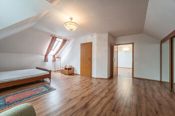 Pronájem domu, 280 m2, Průhonice