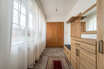 Pronájem domu, 280 m2, Průhonice
