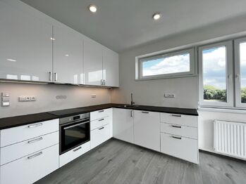 Pronájem bytu 2+kk v osobním vlastnictví, 64 m2, Cerhenice